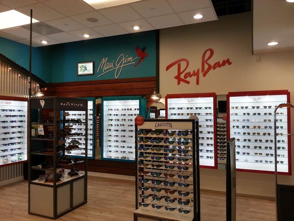 Roosters Sunglass | 8111 Concord Mills Boulevard #446, Concord, NC 28027 | Phone: (704) 979-7402