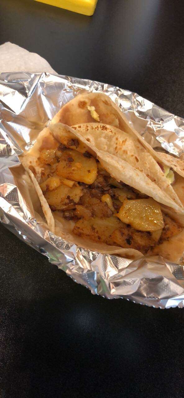 Kingwood Taco Shop | 2510 Mills Branch Dr #120, Kingwood, TX 77345, USA | Phone: (281) 973-1098