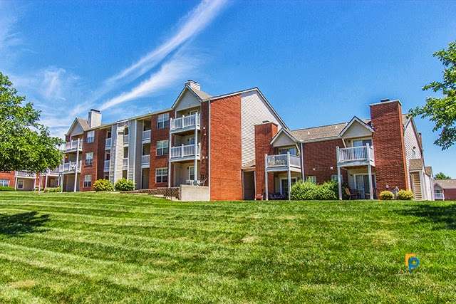 The Lakes Apartments | 7301 NW Donovan Dr, Kansas City, MO 64153 | Phone: (816) 741-7565