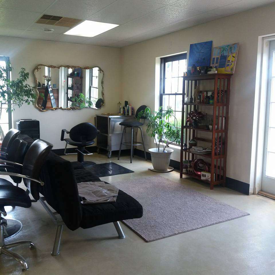 Hairendipity Hair Salon | 19776 Longmeadow Rd, Hagerstown, MD 21742, USA | Phone: (717) 331-1505