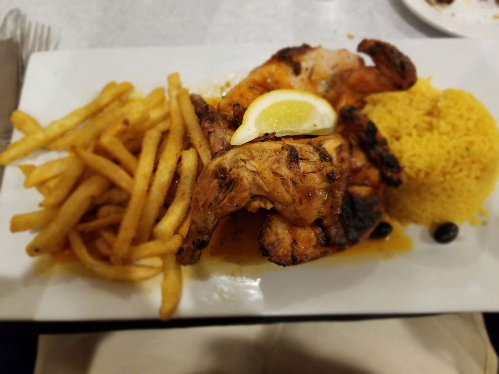 Restaurant Galitos | 214 Columbus Ave, Pawtucket, RI 02861, USA | Phone: (401) 312-2200