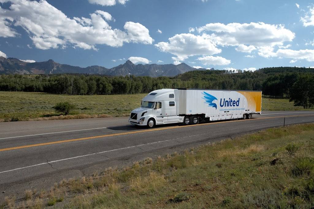 Horizon Moving & Logistics | 3600 E 36th St Bldg #1, Tucson, AZ 85713, USA | Phone: (520) 747-1400