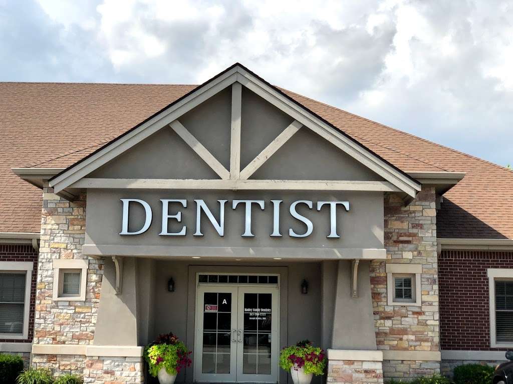 Hadley Family Dentistry | 5406 S Emerson Ave, Indianapolis, IN 46237, USA | Phone: (317) 780-7777