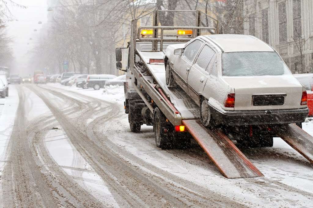 Popular Auto Tow | 9660 Fallbrook Dr f, Houston, TX 77064 | Phone: (713) 364-9966