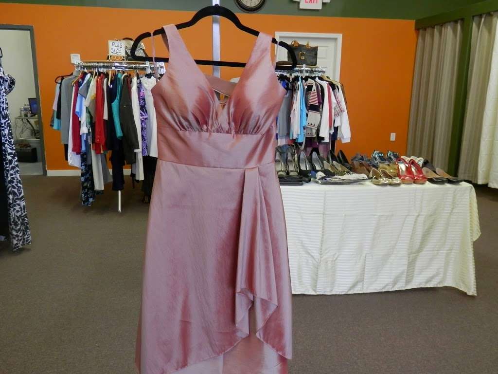New To You Ladies Consignment Shop | Lewes, DE 19958, USA | Phone: (302) 645-6411