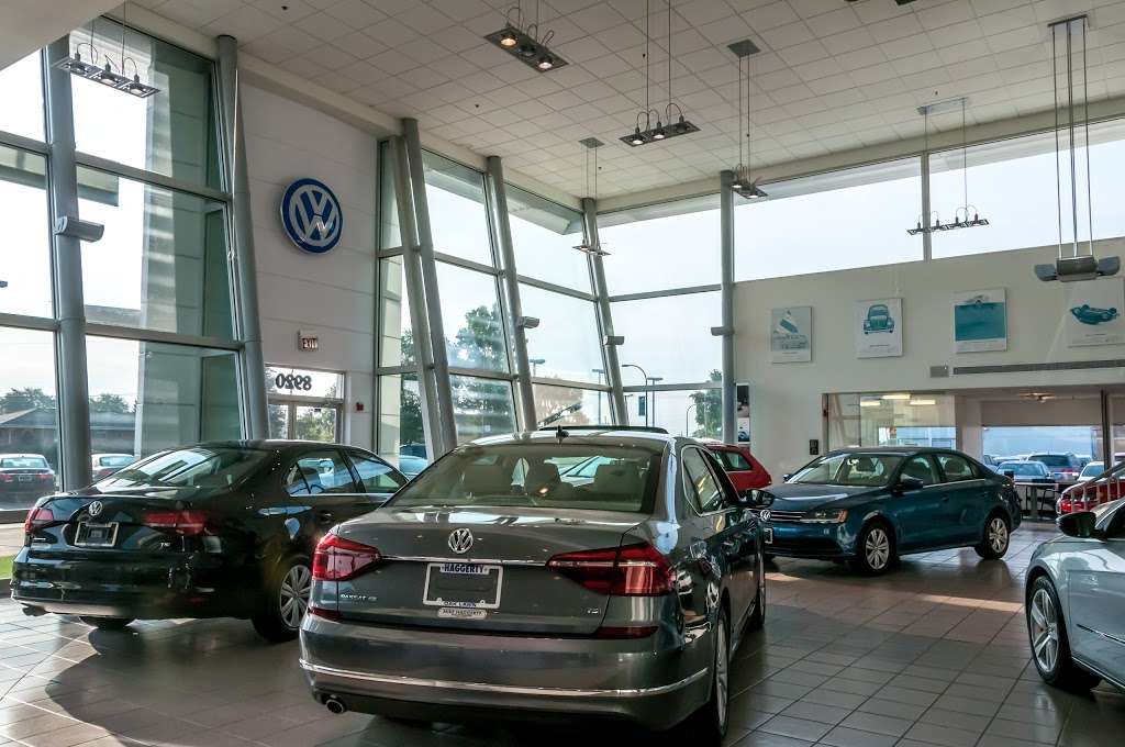 Mike Haggerty Volkswagen | 8920 S Cicero Ave, Oak Lawn, IL 60453, USA | Phone: (708) 425-8989