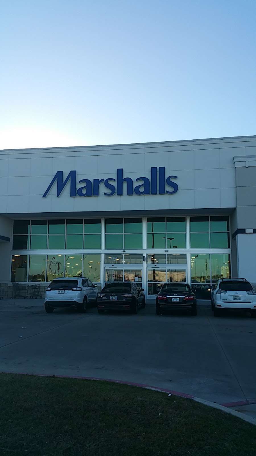 Marshalls | 6345 Garth Rd, Baytown, TX 77521 | Phone: (281) 421-4893