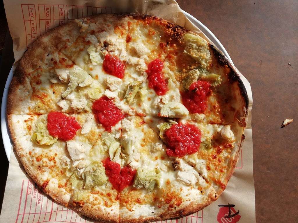 MOD Pizza | 8985 Venice Blvd k, Los Angeles, CA 90034, USA | Phone: (424) 345-9282