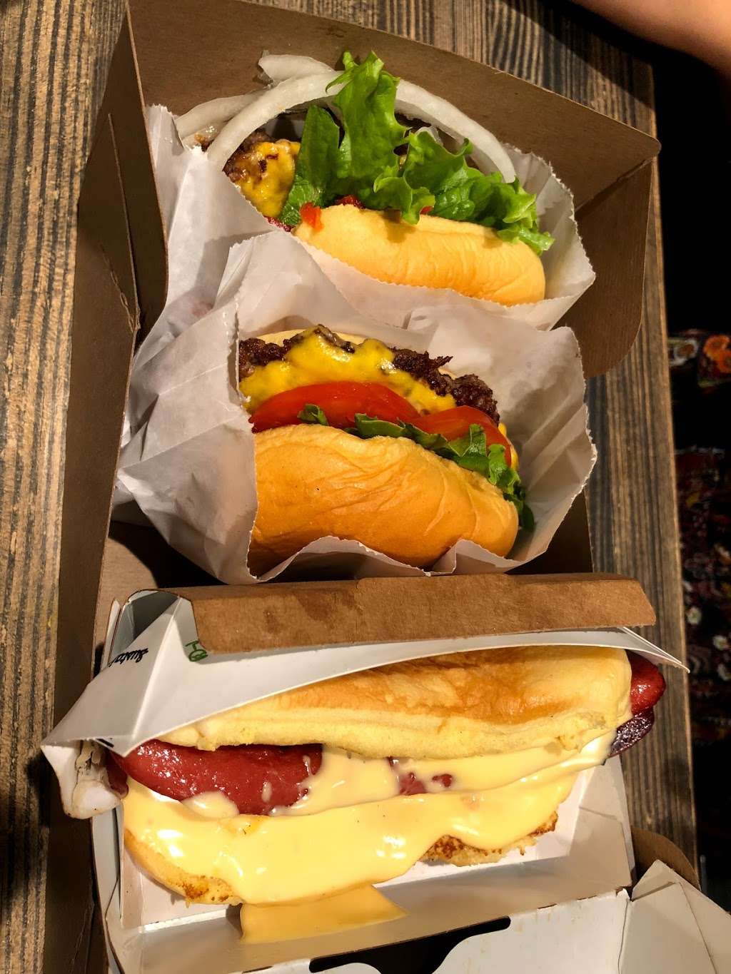 Shake Shack | 101 MGM National Ave, Oxon Hill, MD 20745, USA | Phone: (240) 672-0155