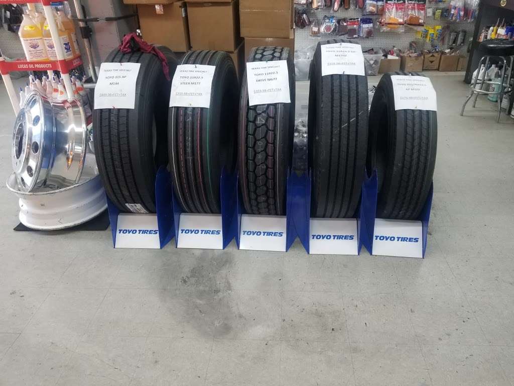 Texas Tire Retail and Wholesale | 2802 N Wayside Dr, Houston, TX 77020, USA | Phone: (713) 675-5500