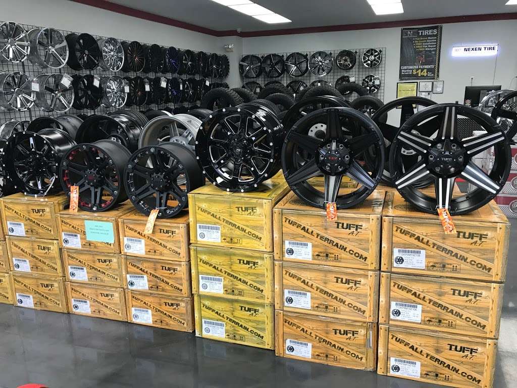 RNR Tire Express - Gladstone | 5828 N Oak Trafficway, Gladstone, MO 64118 | Phone: (816) 318-5400