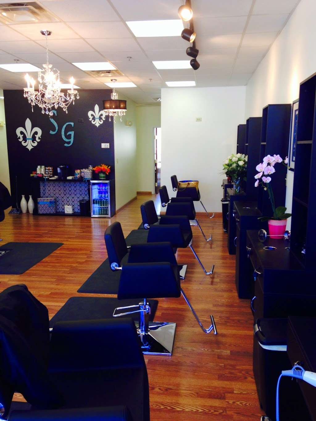 Shear Glamour | 130 Cedar St, Milford, MA 01757, USA | Phone: (508) 634-2870