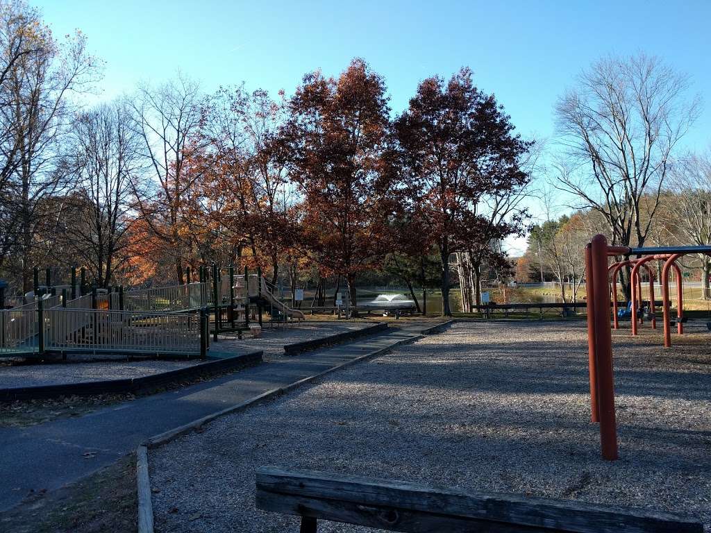 Veterans Park and Playground | 81 Hunt Rd, Orangeburg, NY 10962, USA