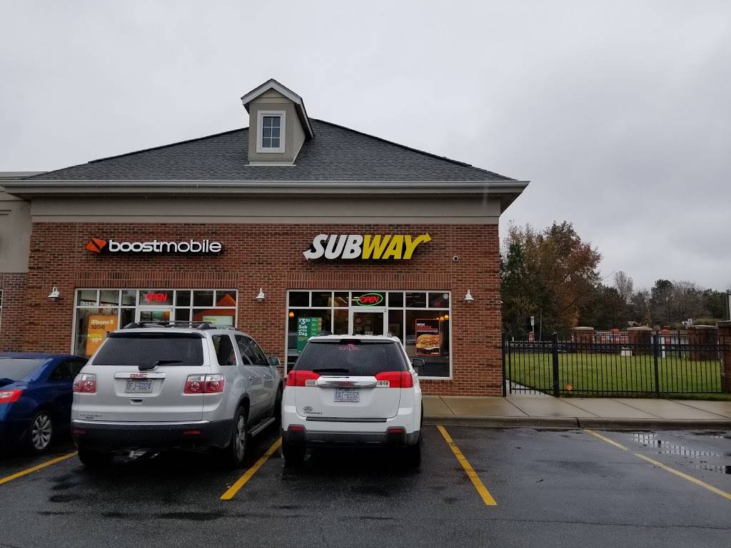 Subway | 535 Hampton Pointe, Boulevard Suite 525-E, Hillsborough, NC 27278, USA | Phone: (919) 732-3226