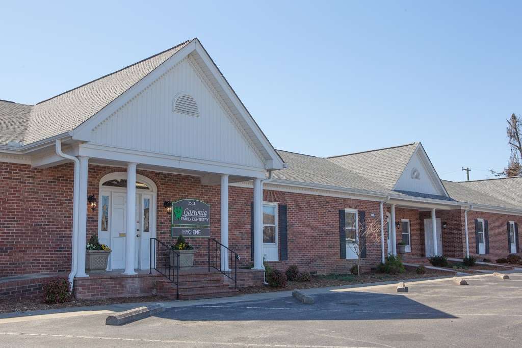 Gastonia Family Dentistry | 2557 Pembroke Rd, Gastonia, NC 28054, USA | Phone: (704) 727-4272