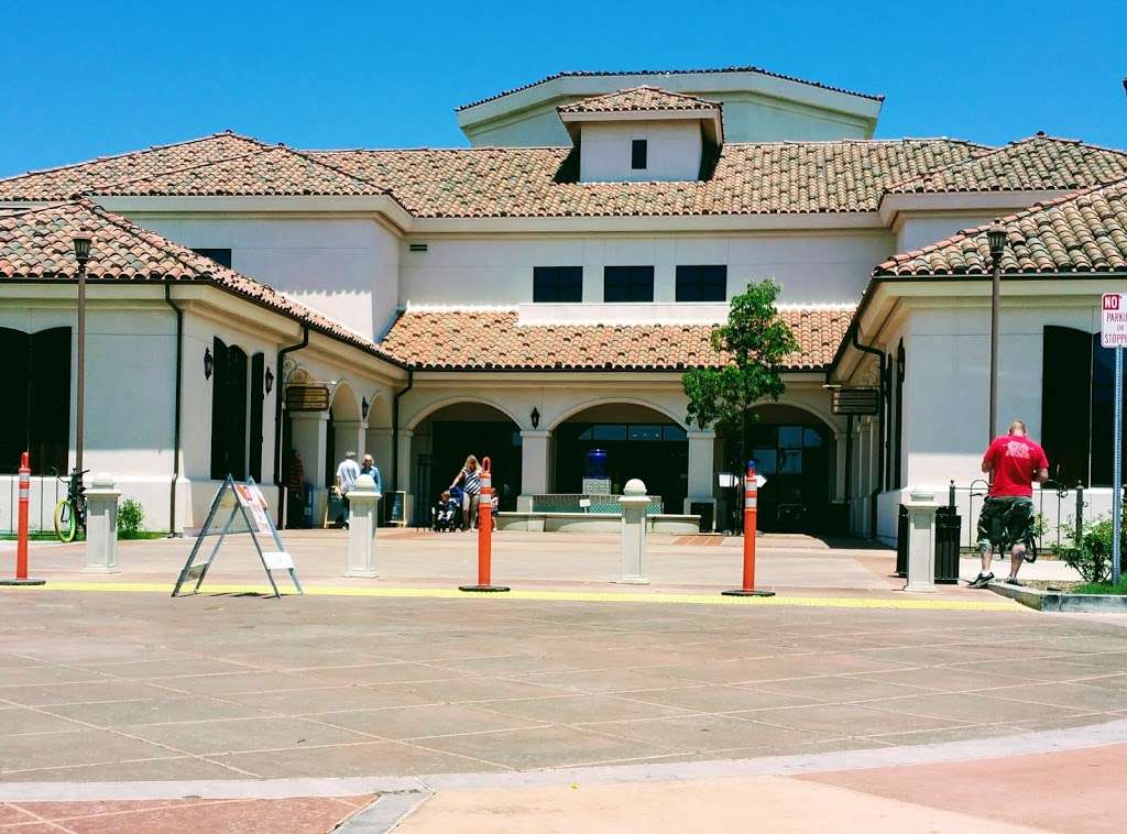 Camarillo Public Library | 4101 Las Posas Rd, Camarillo, CA 93010 | Phone: (805) 388-5222