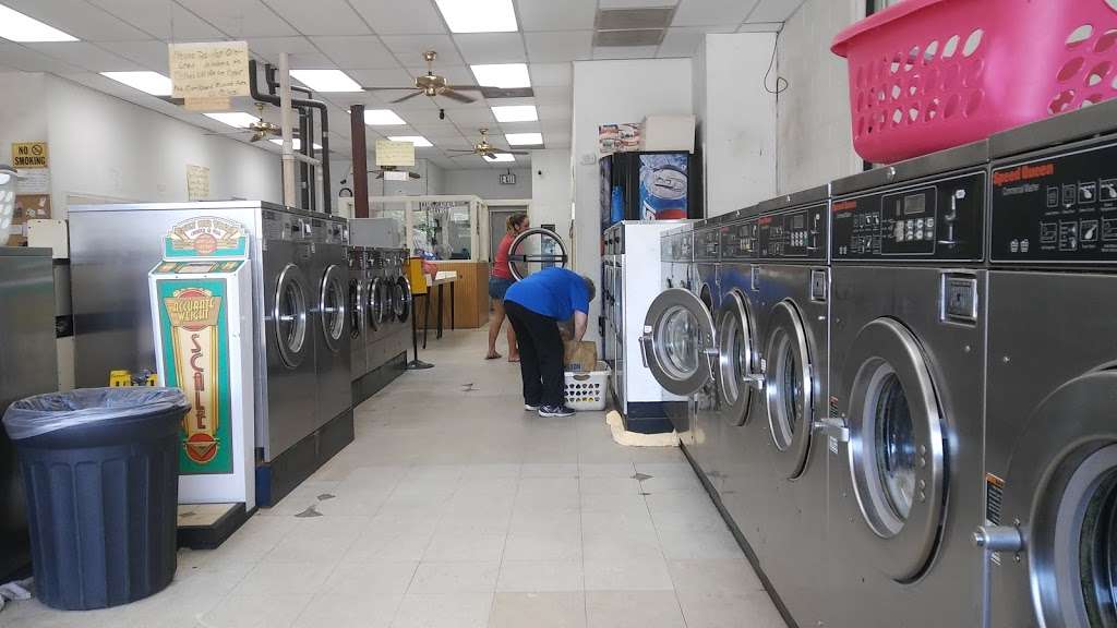 Pebble Creek Laundry | 1438 Perfection Ave, Belmont, NC 28012, USA | Phone: (704) 822-0332