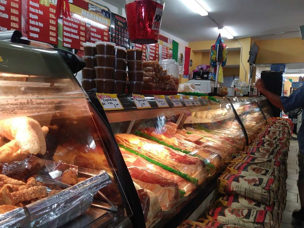 Carniceria la Siete | 309 N 7th St, Kansas City, KS 66101