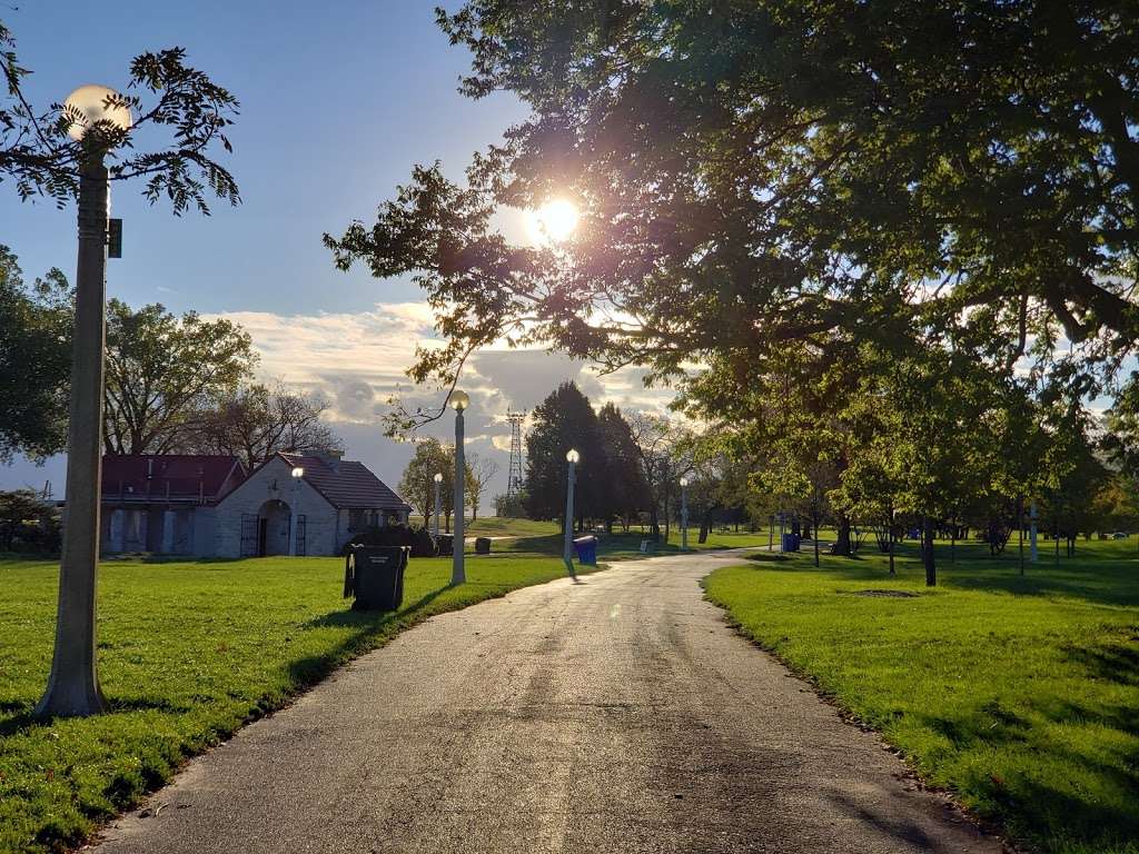 Foster Beach House | Lakefront Trail, Chicago, IL 60660