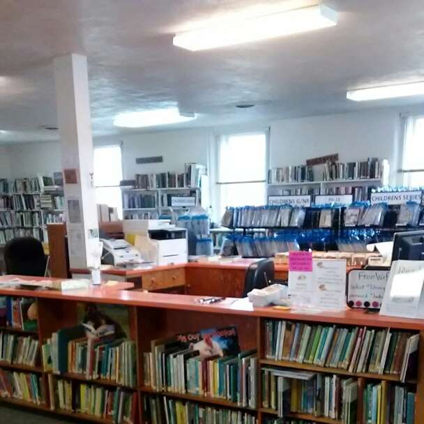 Swayzee Public Library | 301 S Washington St, Swayzee, IN 46986, USA | Phone: (765) 922-7526