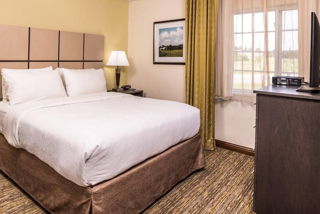 Candlewood Suites Kansas City Speedway | 10920 Parallel Pkwy, Kansas City, KS 66109, USA | Phone: (913) 788-9929