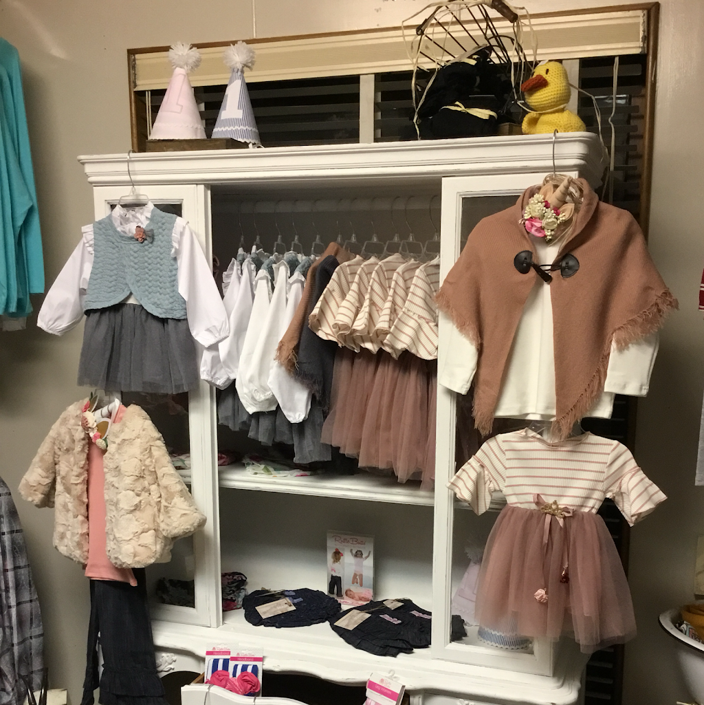 Wonderfully Made Collections for Tagalong Farms Boutique | 251 E Jefferson St, Franklin, IN 46131, USA