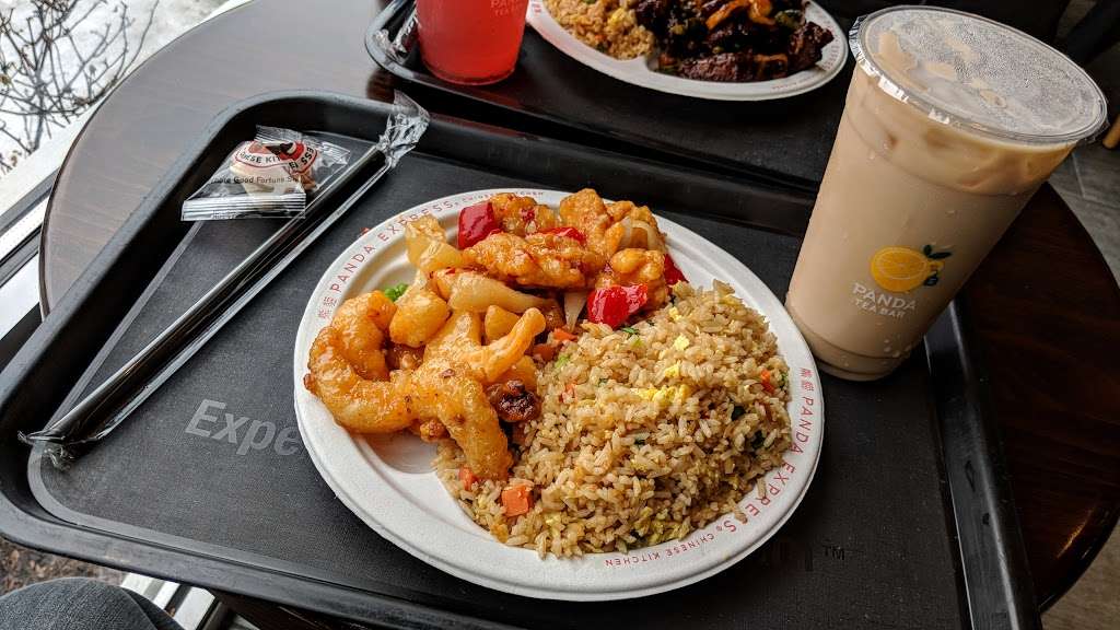 Panda Express | 1730 W Fullerton Ave, Chicago, IL 60614, USA | Phone: (773) 935-6128