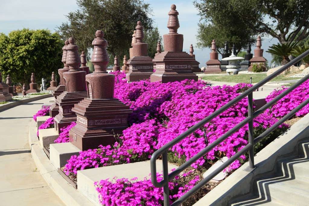 Fo Guang Shan Buddhist Memorial Columbarium | 3888 Workman Mill Rd, Whittier, CA 90601 | Phone: (562) 463-3966