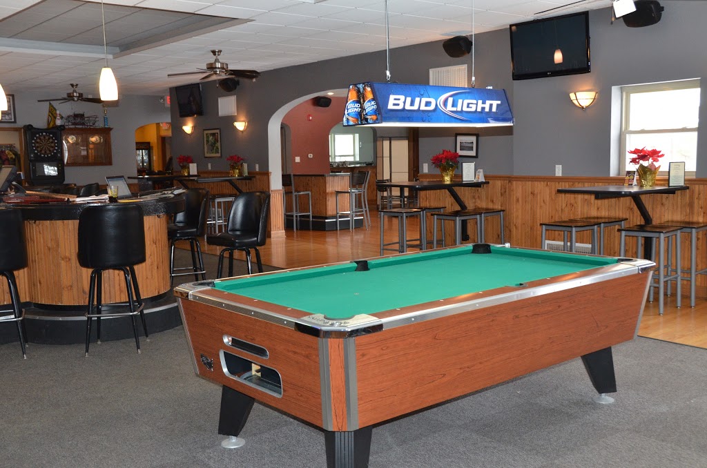 Cedar Bowling Center | W53N404 Park Cir, Cedarburg, WI 53012, USA | Phone: (262) 377-3110