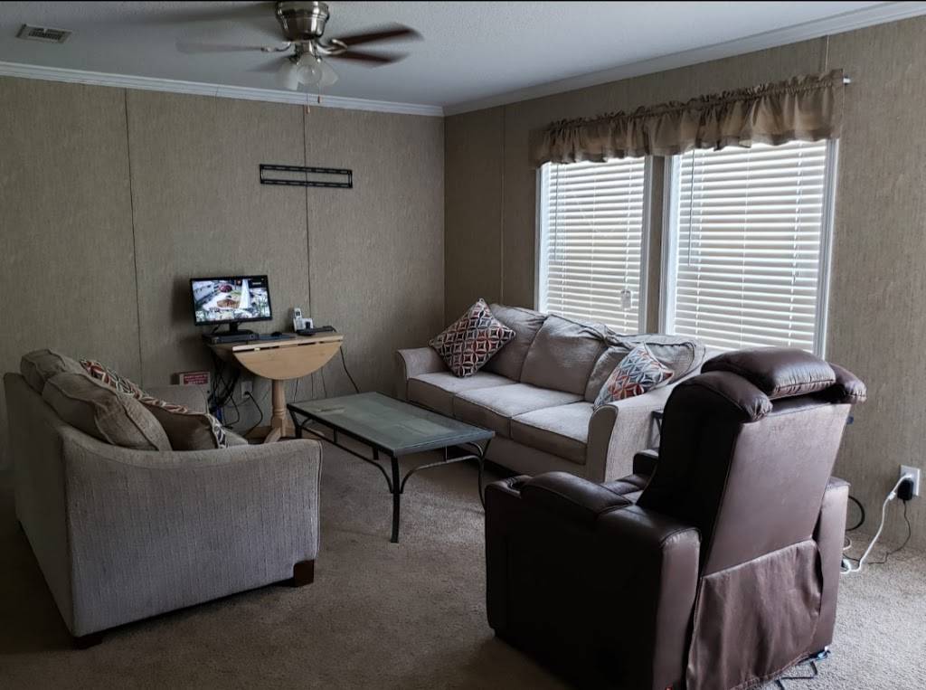 Brothers Mobile Home Rental | 5349 Old Kings Rd, Jacksonville, FL 32254, USA | Phone: (904) 479-3456