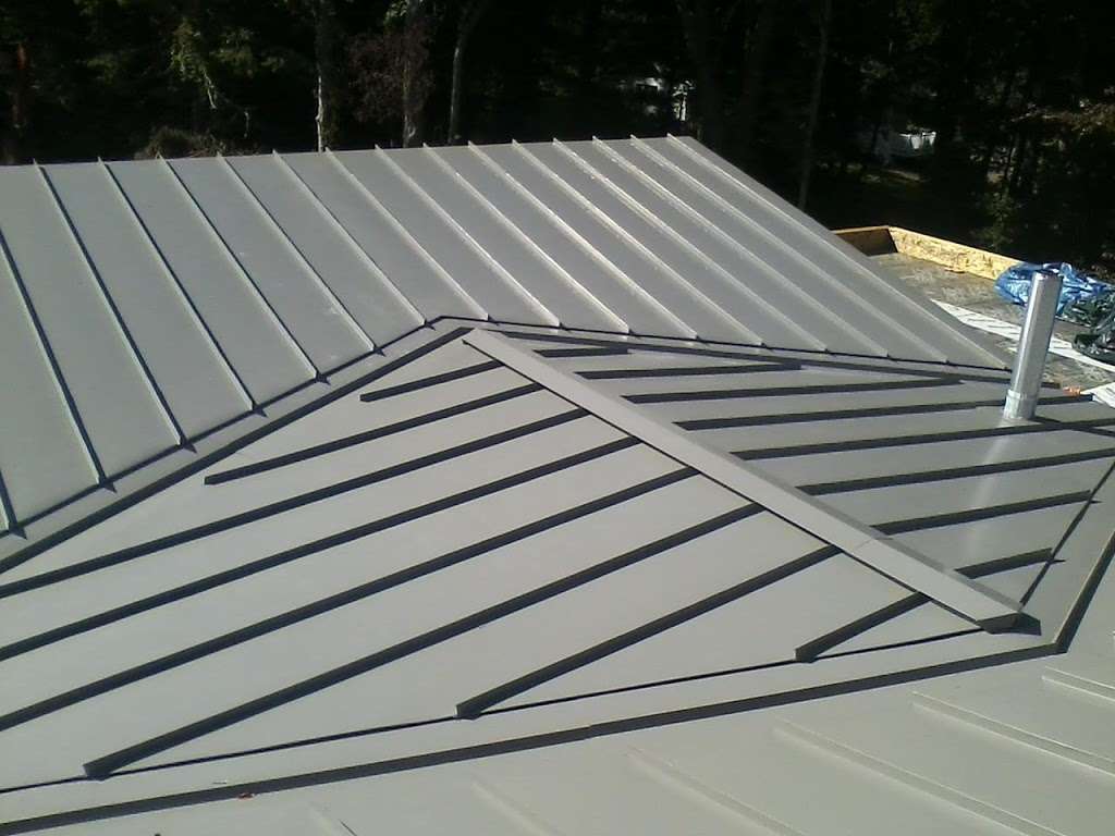 Atlantic Roofing Company LLC | 18 Stratton Rd, Hudson, MA 01749, USA | Phone: (508) 263-0577