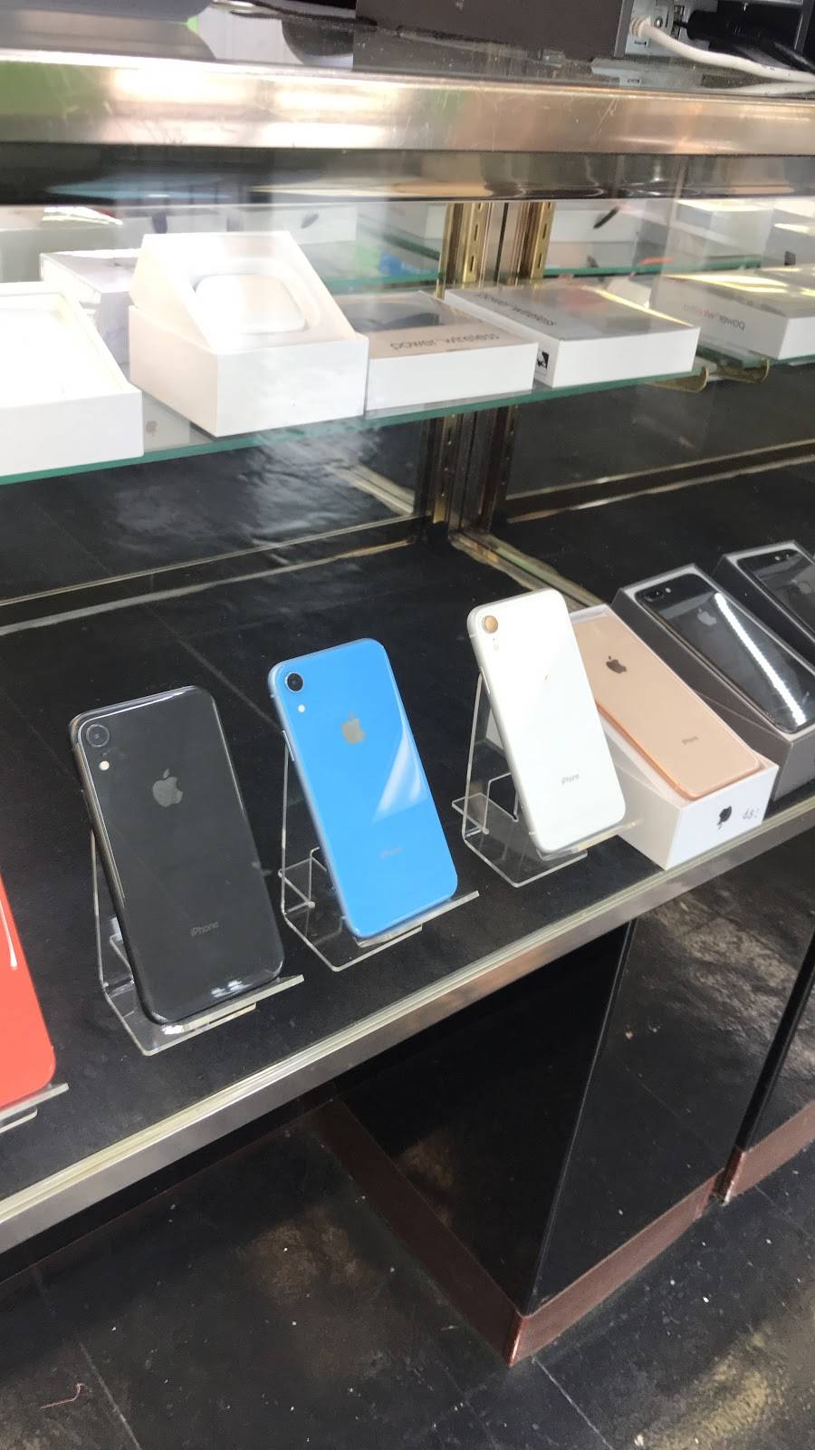 iPhone Repair | 7670 LA-23, Belle Chasse, LA 70037, USA | Phone: (504) 394-3460