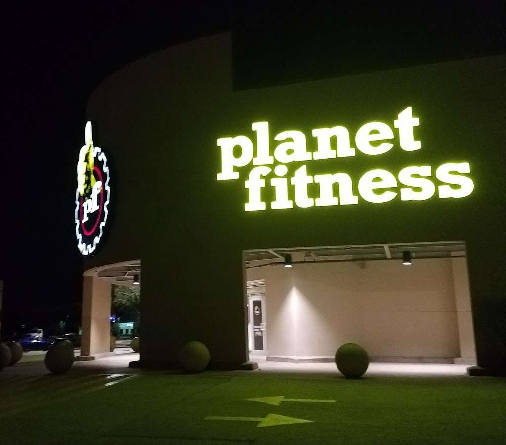 Planet Fitness | 6960 Barker Cypress Rd, Houston, TX 77084, USA | Phone: (281) 972-0539