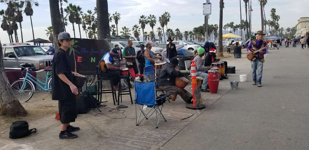 California Love | 511 Ocean Front Walk, Venice, CA 90291, USA