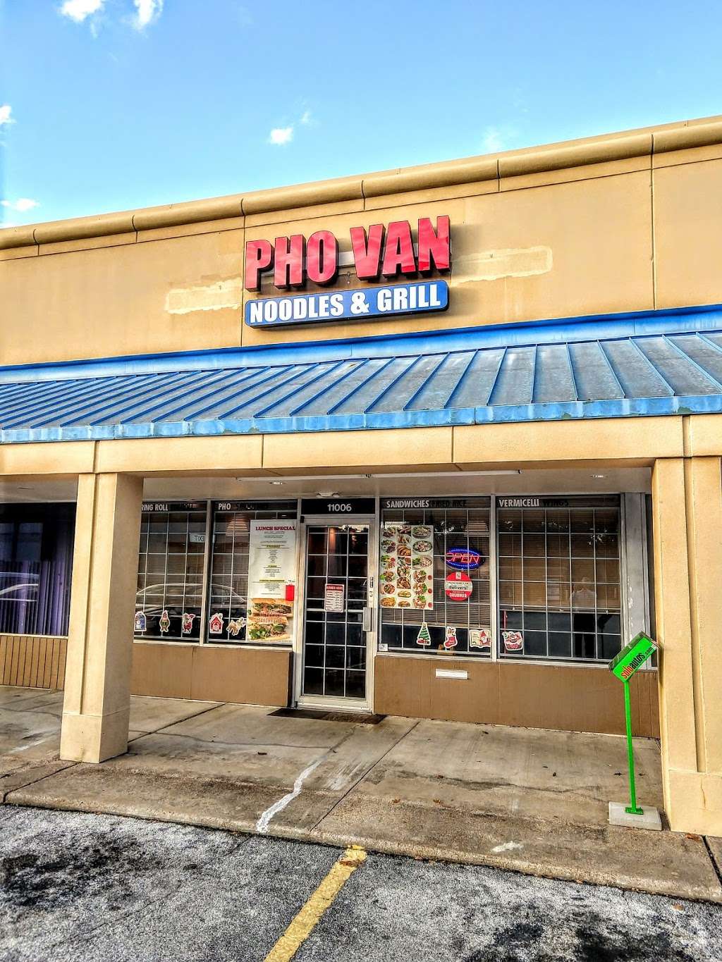 Pho Van | 11006 Westheimer Rd, Houston, TX 77042, USA | Phone: (346) 571-1934