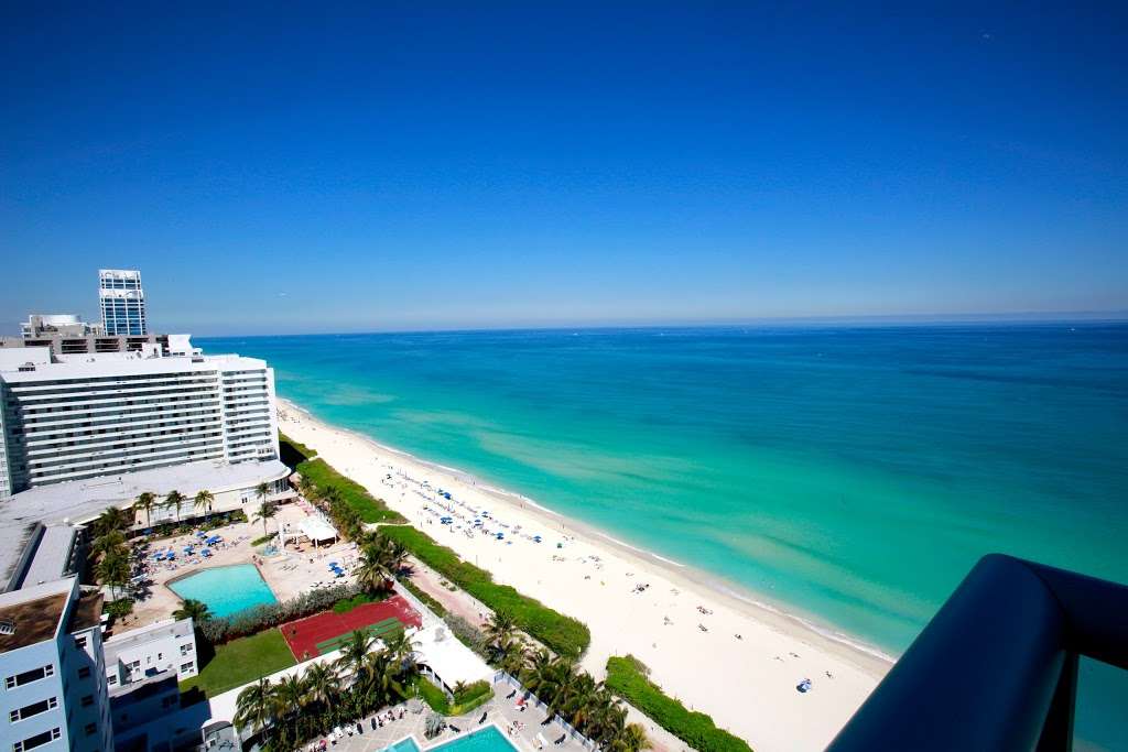 Suite Life Miami | 6551 Collins Ave, Miami Beach, FL 33141, USA | Phone: (954) 589-6062