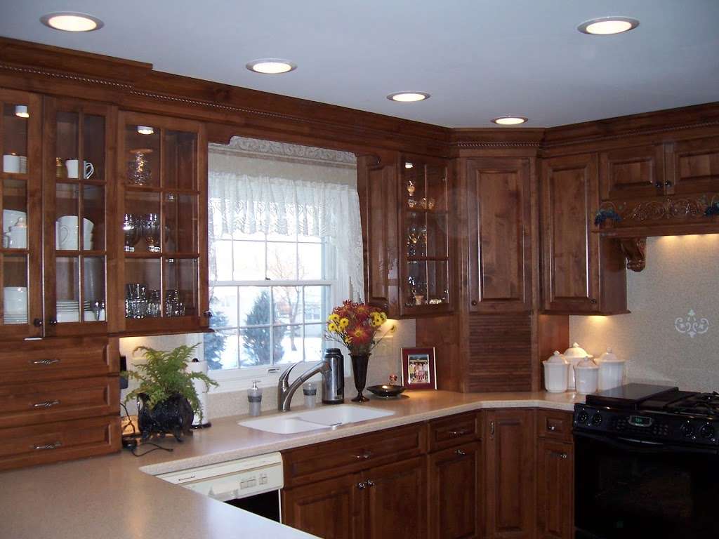 Peterson Woodworking Inc | 1250 N Rose Farm Rd # E, Woodstock, IL 60098 | Phone: (815) 334-9990