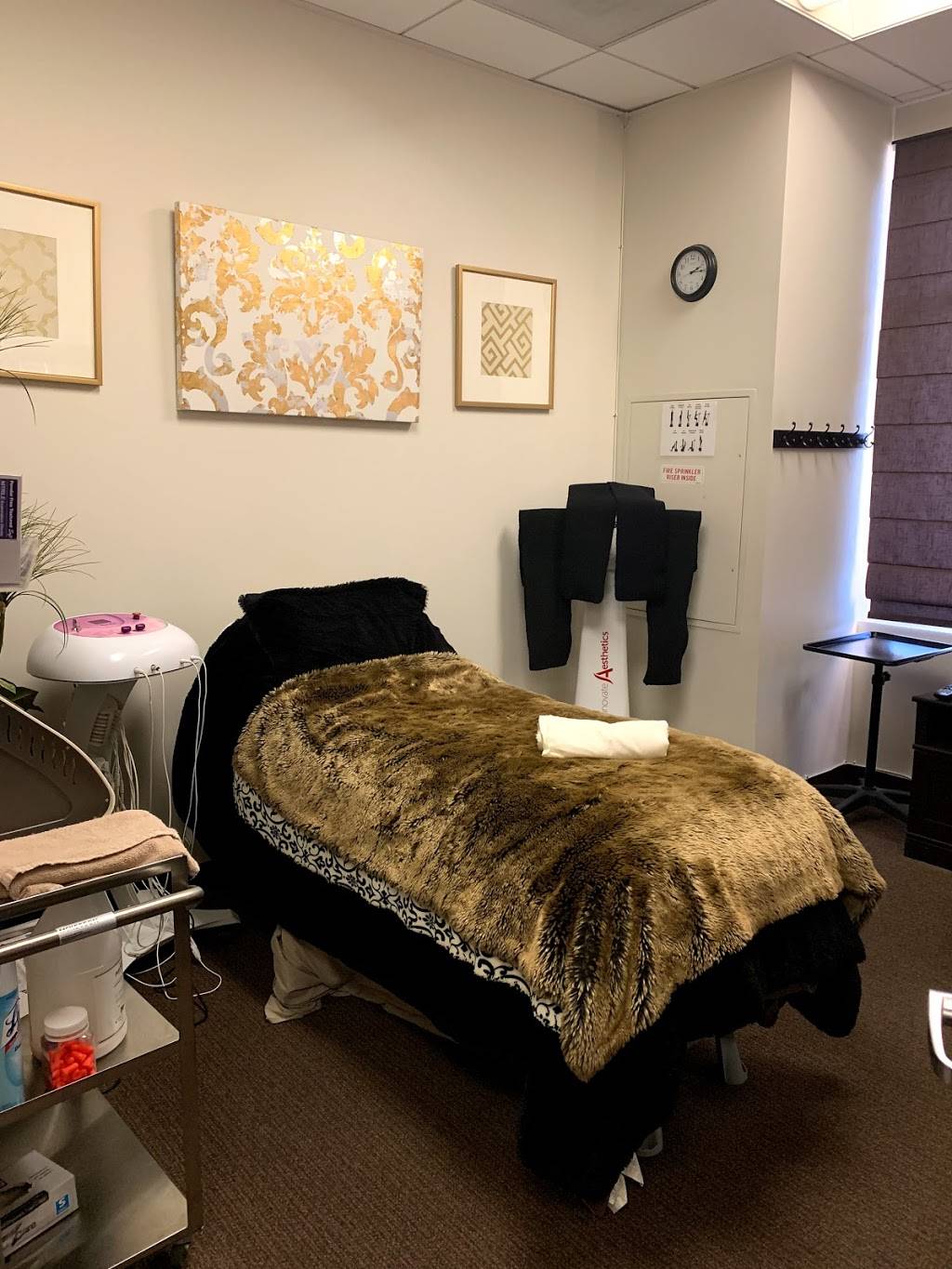 Slender Me OC | 4968 Booth Cir #110, Irvine, CA 92604, USA | Phone: (949) 559-5130