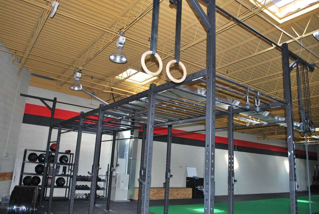 CrossFit Red Star | 2255 Lois Dr #5, Rolling Meadows, IL 60008 | Phone: (847) 378-8724