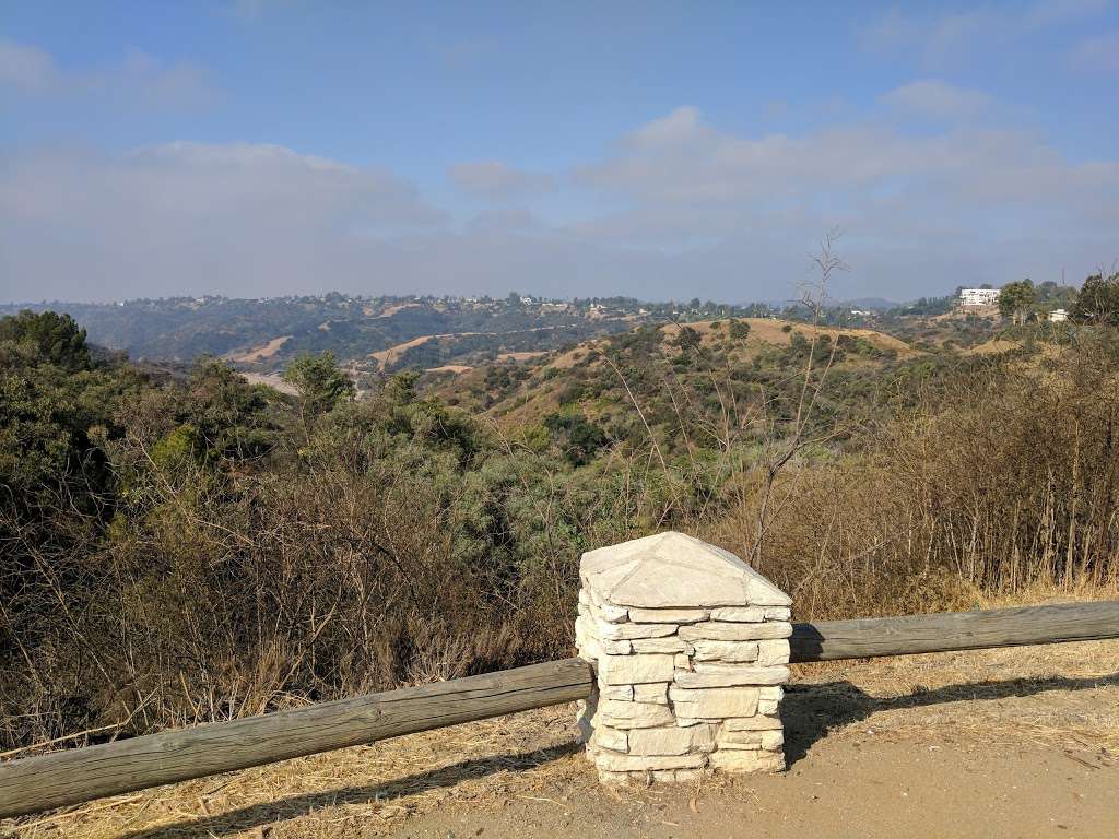 Stone Canyon Overlook | 13931 Mulholland Dr, Los Angeles, CA 90077, USA | Phone: (323) 221-8900