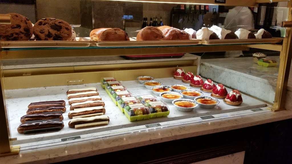 Les Halles Boulangerie-Patisserie | 1510 North Avenue of the Stars, Orlando, FL 32830 | Phone: (407) 939-3463