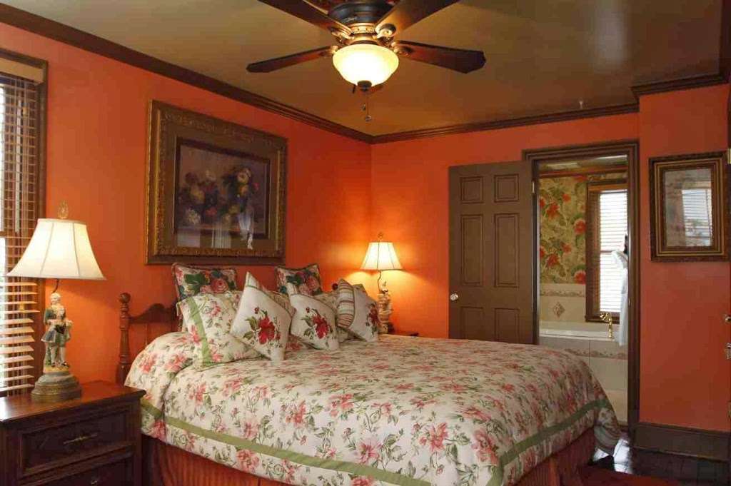 Academy Bed and Breakfast | 134 Prince George St, Annapolis, MD 21401, USA | Phone: (410) 990-1234