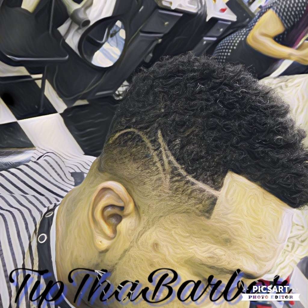 TipTha Barber@ Tips Barbershop | 2403 S Troy Ct, Aurora, CO 80014, United States | Phone: (303) 524-0970