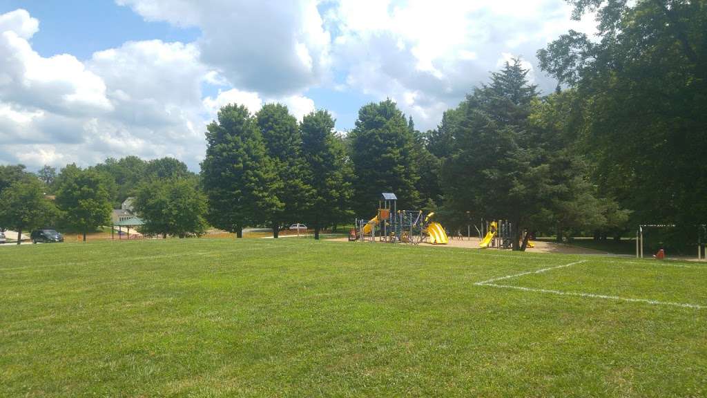 Southeast Olney Local Park | 17600 Buehler Rd, Olney, MD 20832, USA | Phone: (301) 495-2595