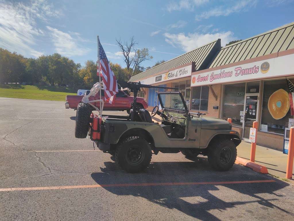 A-1 Gunrunners | 3504 S 22nd St, St Joseph, MO 64503, USA | Phone: (816) 262-7799