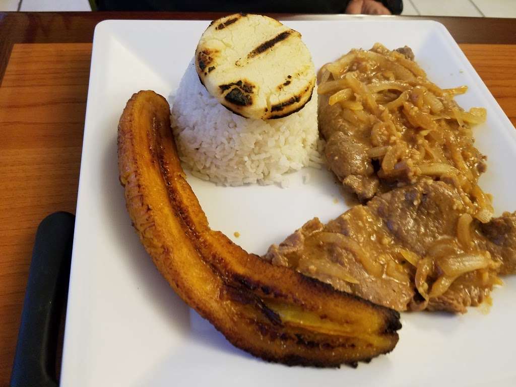 Antojitos Colombianos Restaurant | 2851 Imperial Ave, San Diego, CA 92102 | Phone: (619) 237-0396