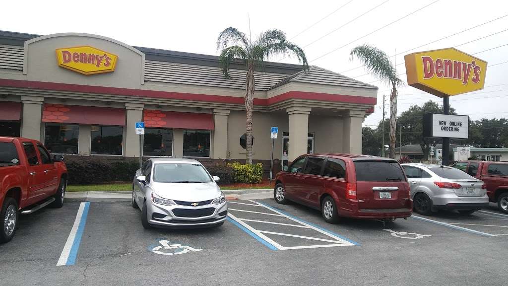 Dennys | 2480 Citrus Blvd, Leesburg, FL 34748, USA | Phone: (352) 801-7558