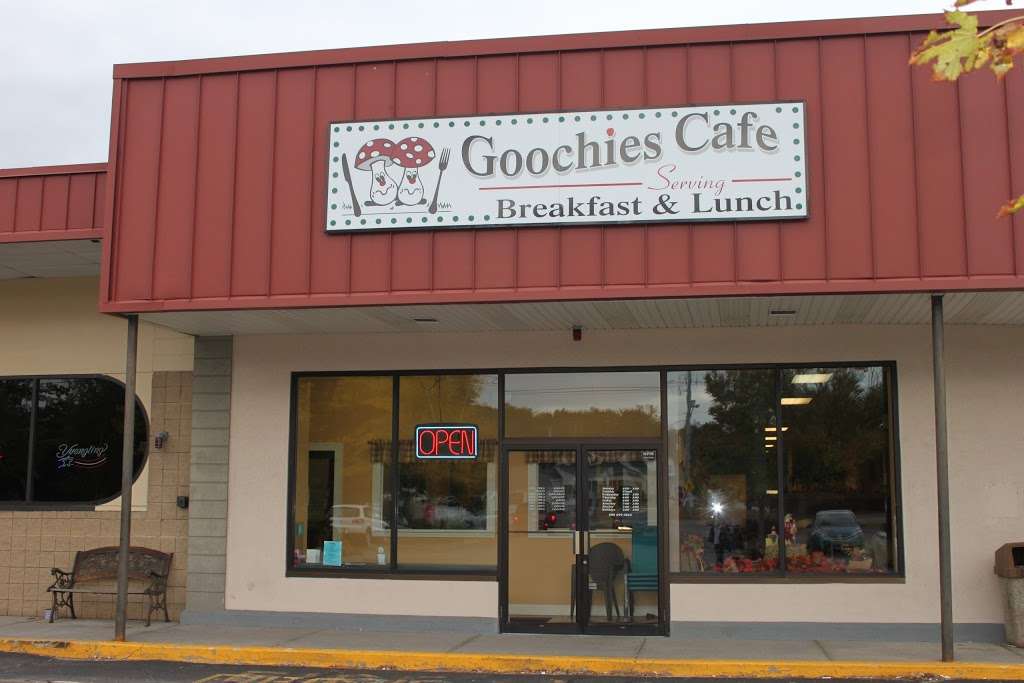 Goochies Cafe | 13 Taunton St, Plainville, MA 02762, USA | Phone: (508) 699-2844
