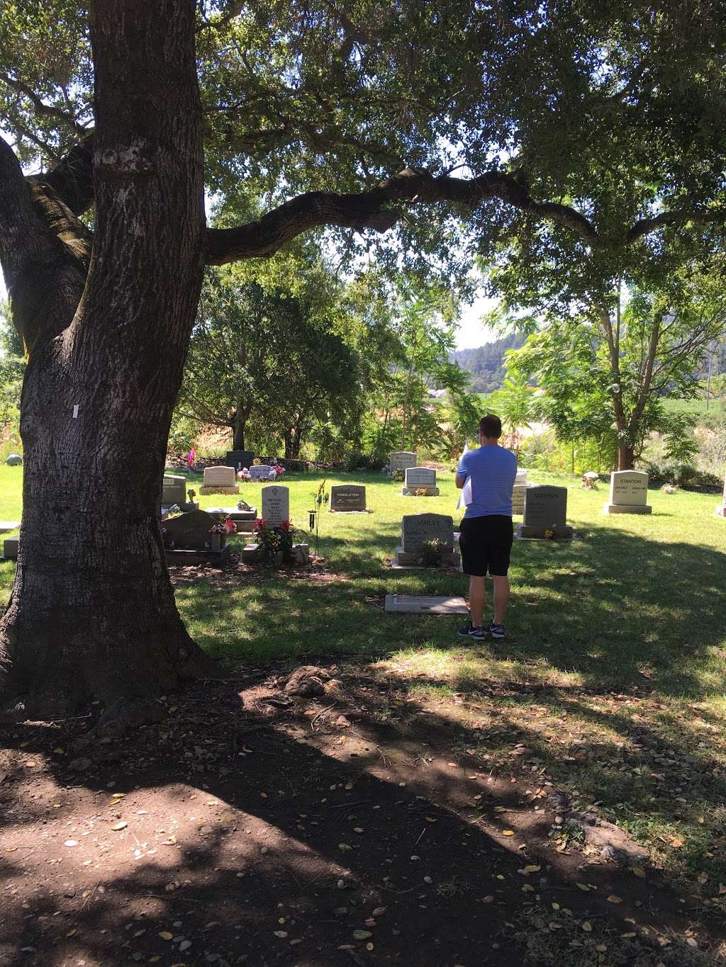 Saint Helena Public Cemetery | 2461 Spring St, St Helena, CA 94574, USA | Phone: (707) 963-3544