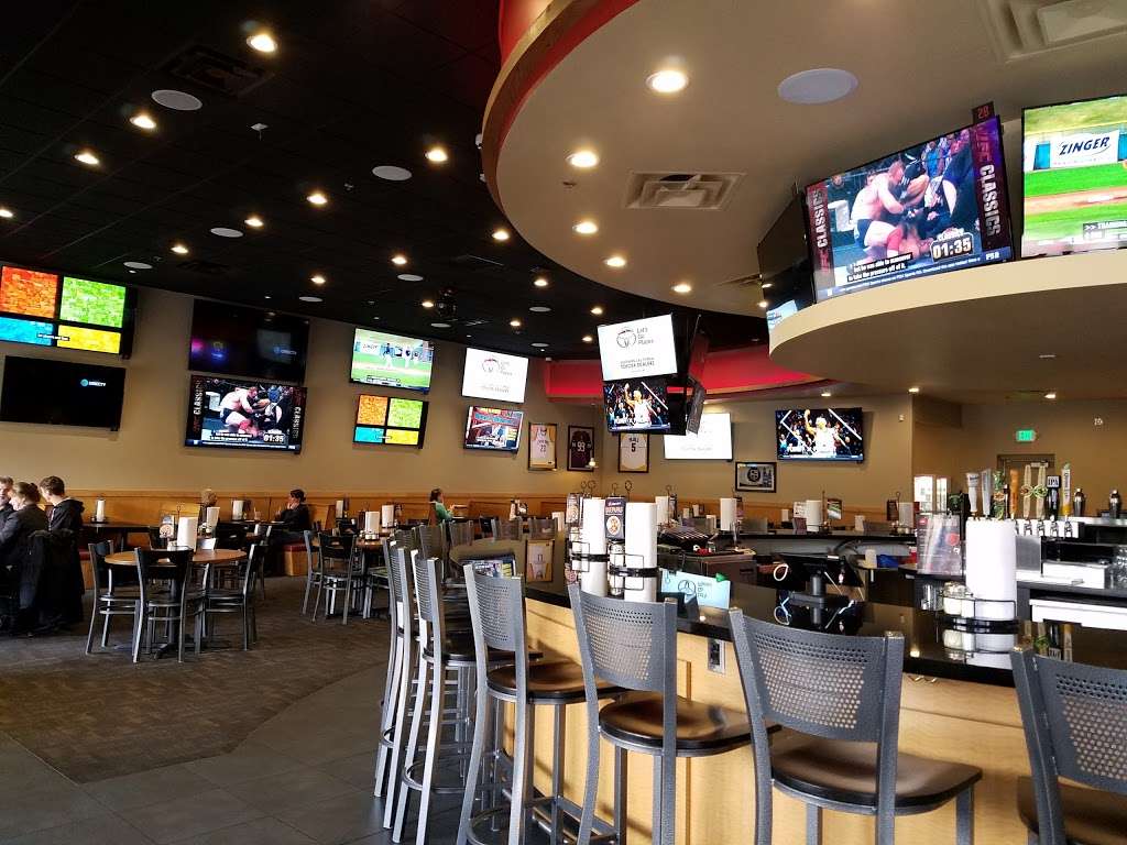 Pizza Hut | 2999 Kendall Dr Suite C-14, San Bernardino, CA 92407, USA | Phone: (909) 880-8300